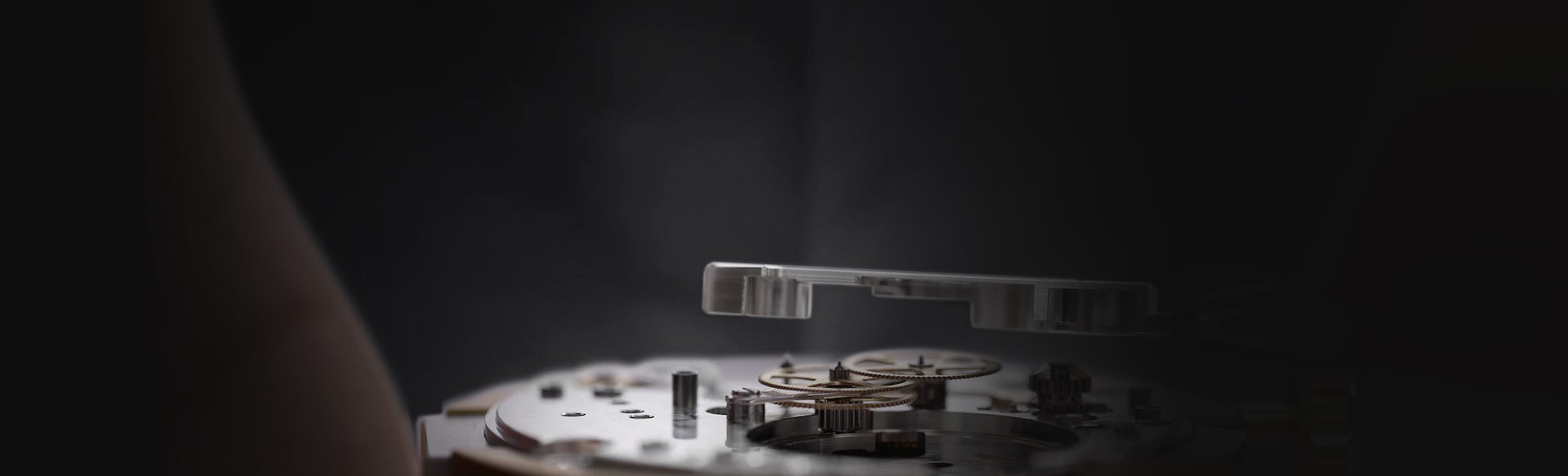 劳力士售后指定授权维修